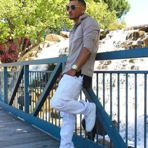 Meet your Posher, Jason